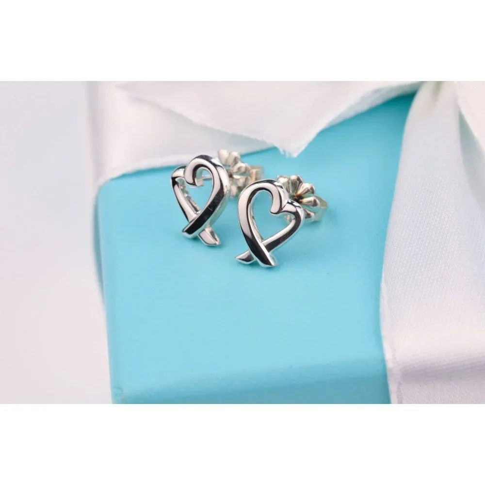 Tiffany & Co. Paloma Picasso Loving Heart Stud Earrings in Sterling Silver 10mm - Picture 8 of 8